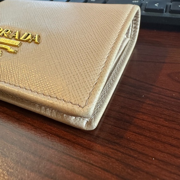 Prada Wallet - Picture 8 of 12